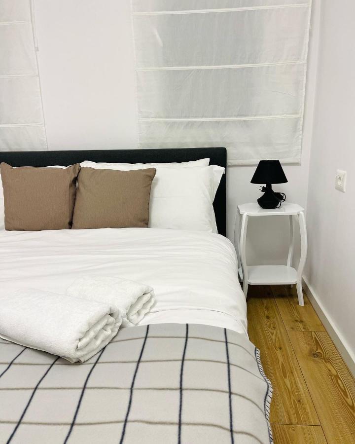 Apartment In The Heart Of Old Bazaar, Tirana - Hana Apartments 외부 사진