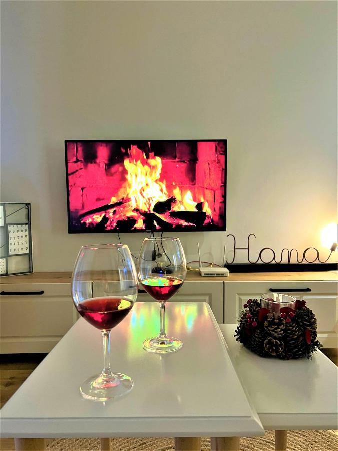 Apartment In The Heart Of Old Bazaar, Tirana - Hana Apartments 외부 사진